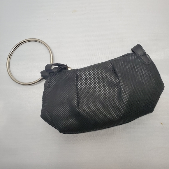 Meet your Posher, Ali - Picture 6 of 10